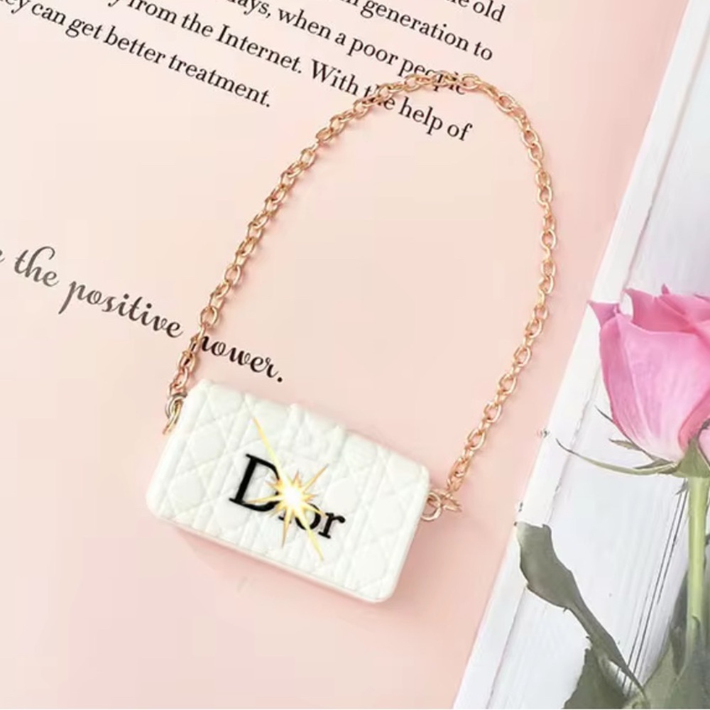 17cm doll or labubu crossbody bag